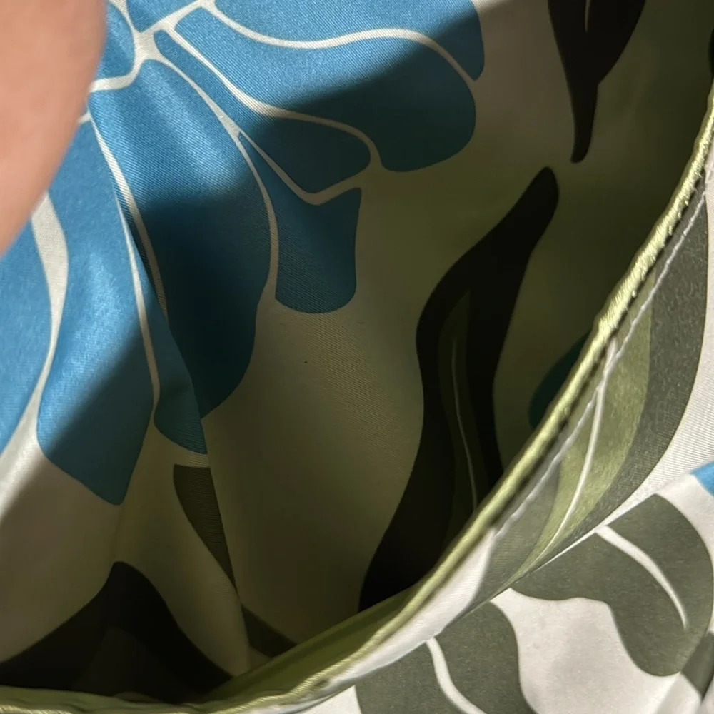Ju-Ju-Be Crossbody Bag Lightweight Tote Bag 10 x 14